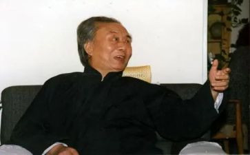 艾青诗选读书心得体会6篇