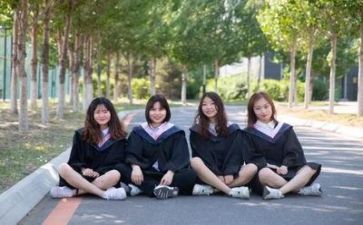 毕业班教师述职报告8篇