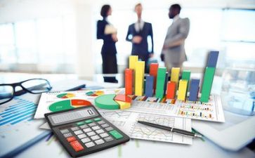 财务室年终总结最新7篇