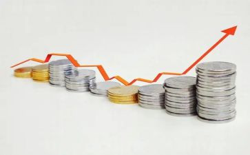 区财政局干部述职报告6篇