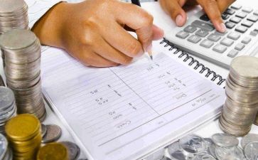 出纳年终工作总结报告7篇
