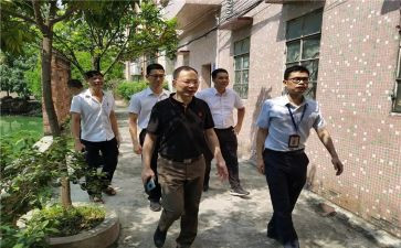 教育带队教师工作总结7篇