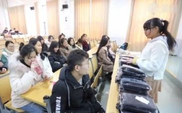竞选大学班长演讲稿最新7篇
