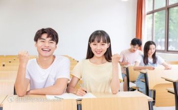 高校教师辞职报告精选5篇