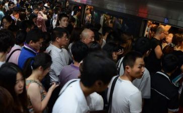 小班防拥挤防踩踏教案6篇