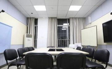 ?w会飞的教室读后感模板5篇