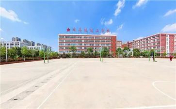 技校学生学期个人总结5篇