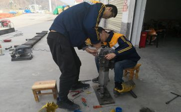 机修钳工工作总结5篇