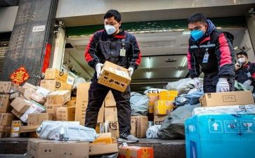 快递小哥作文7篇