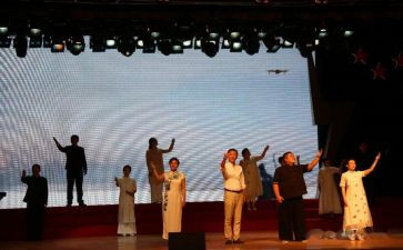 关于写朗诵的作文参考8篇