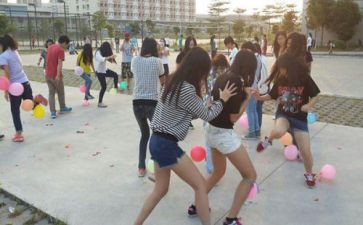 大班游戏两人三足教案6篇