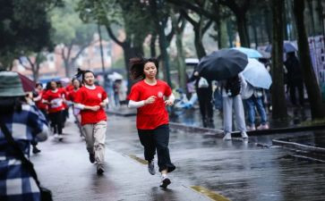 跑业务的工作总结6篇