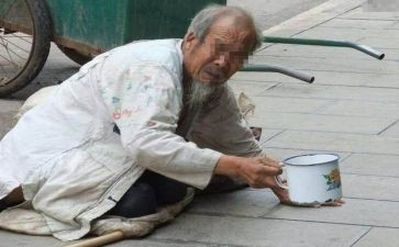 跛乞丐读后感6篇