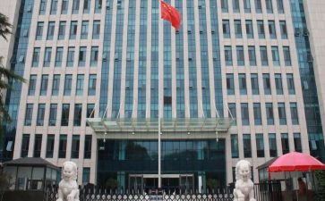 区府述职报告7篇