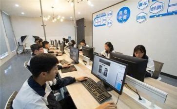 中职教师述职报告8篇