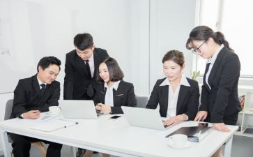 公司职员年终工作总结参考8篇