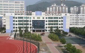 中专毕业生鉴定表自我总结5篇